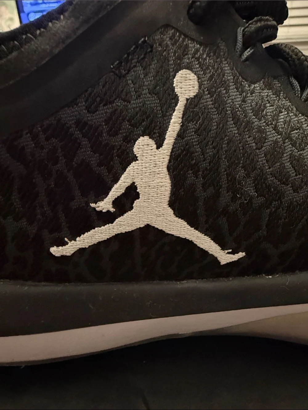 Jordan Trainer 2 FlyKnit. Sz. 11.5